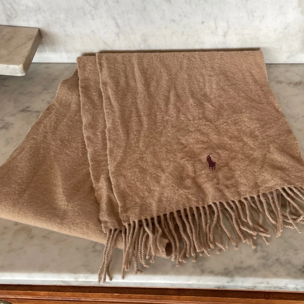 POLO RALPH LAUREN Camel Fringe Lambswool Scarf Vintage